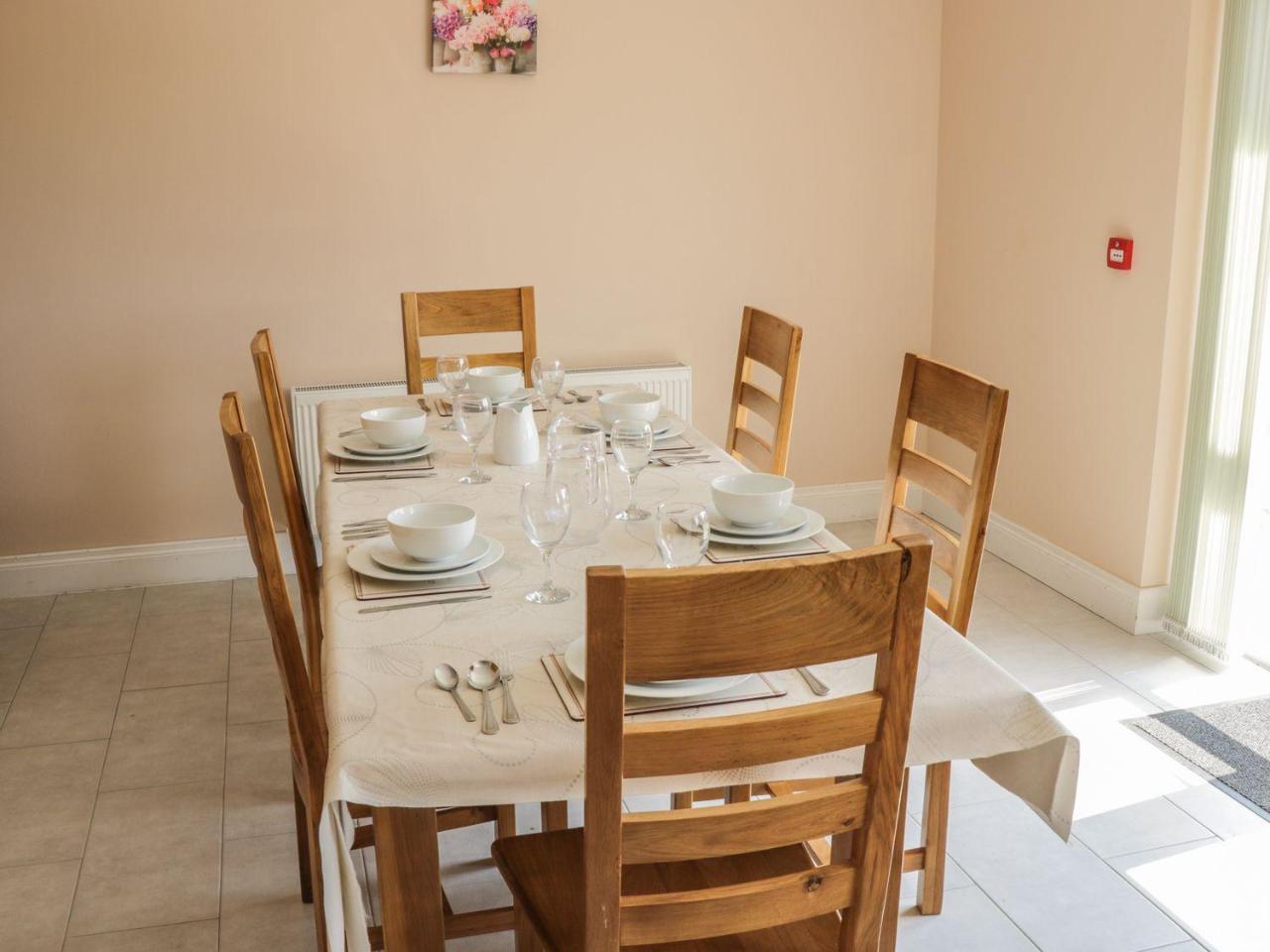 Lakeview Βίλα Lettermore Εξωτερικό φωτογραφία